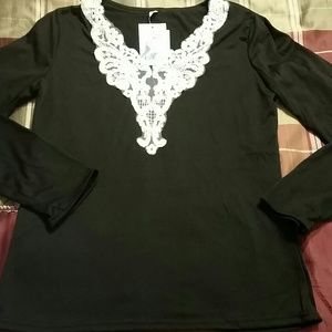Boutique long sleeves top
